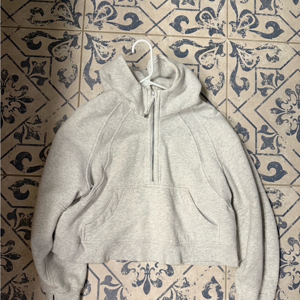 Lululemon Cropped Scuba Hoodie